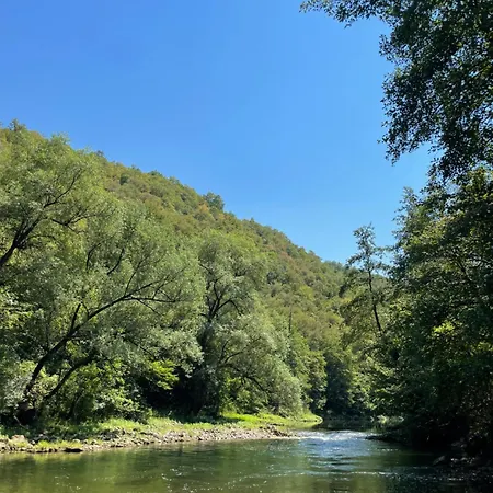 Vikendica U Prirodi Na Rancu Hébergement de vacances